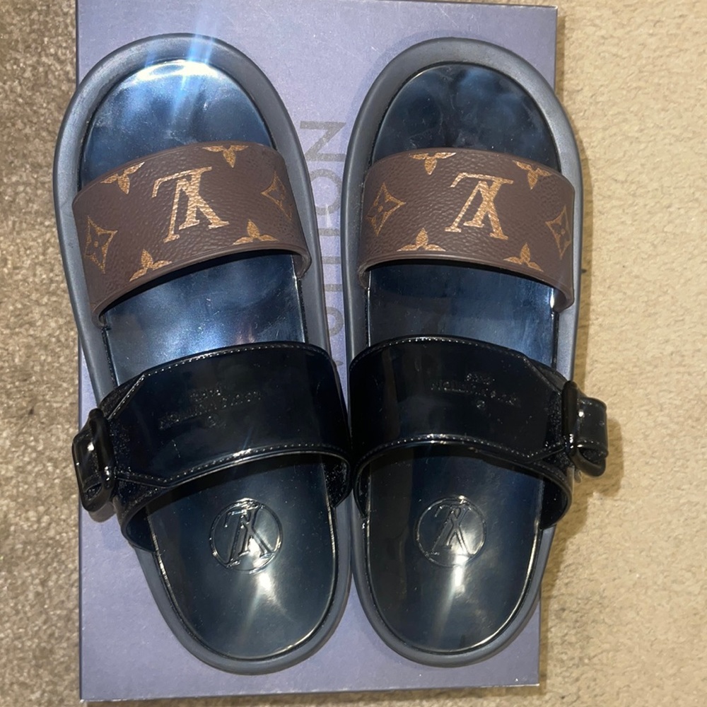 Good condition - Picture 2 of 4